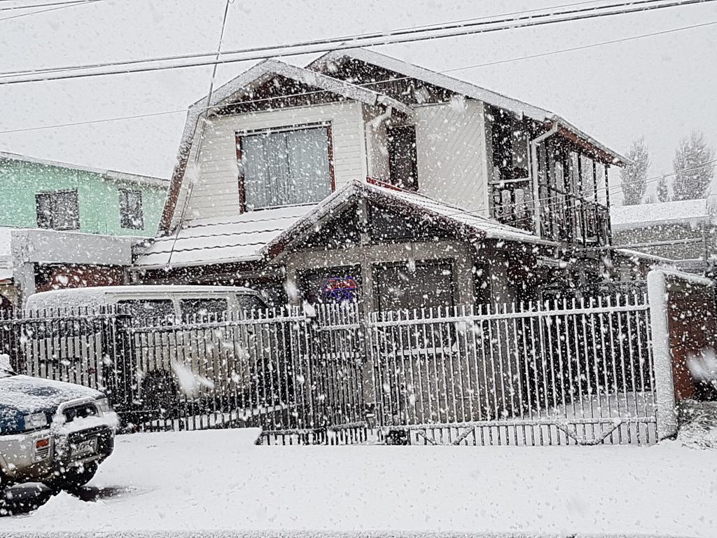 La Casa Guesthouse Punta Arenas Exterior photo